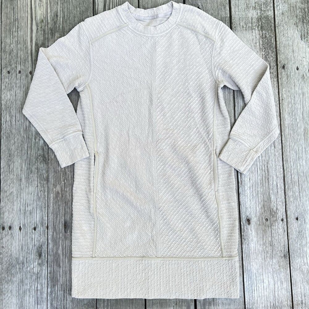 Lululemon On Repeat Dress Heathered Light Ivory Size 8 *No Collar*